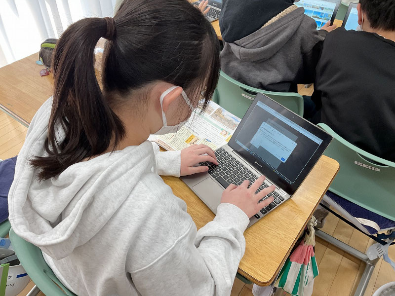 写真：bookcreatorで調べ学習のまとめ