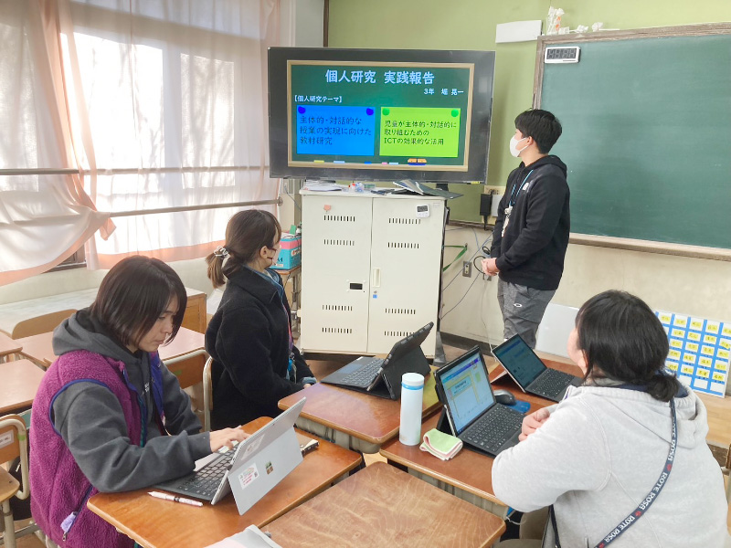 写真：個人研究最終発表会